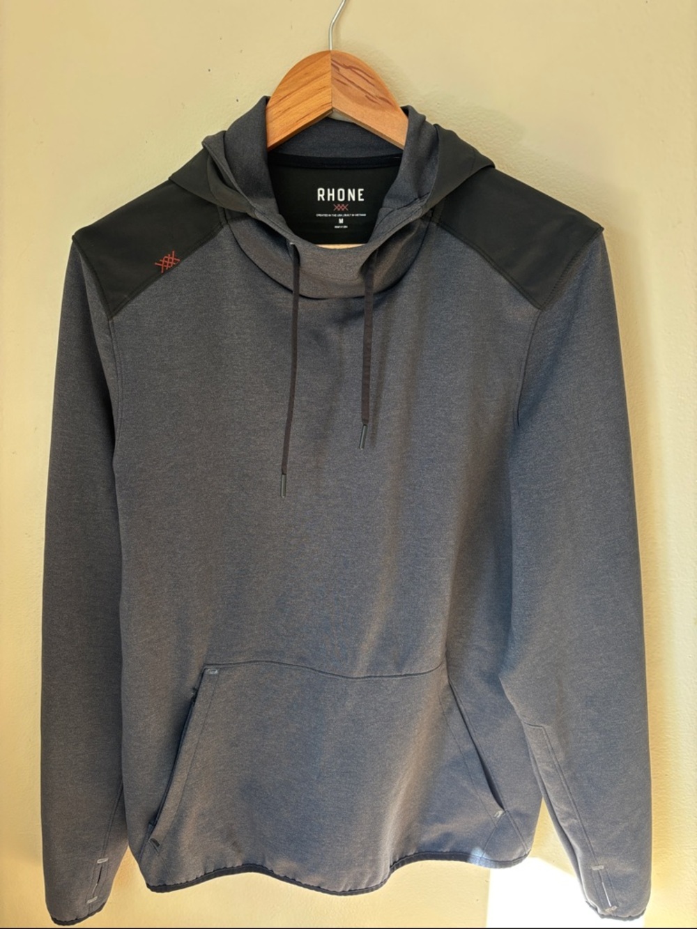 RHONE Men's Charcoal Gray Hooded Pullover